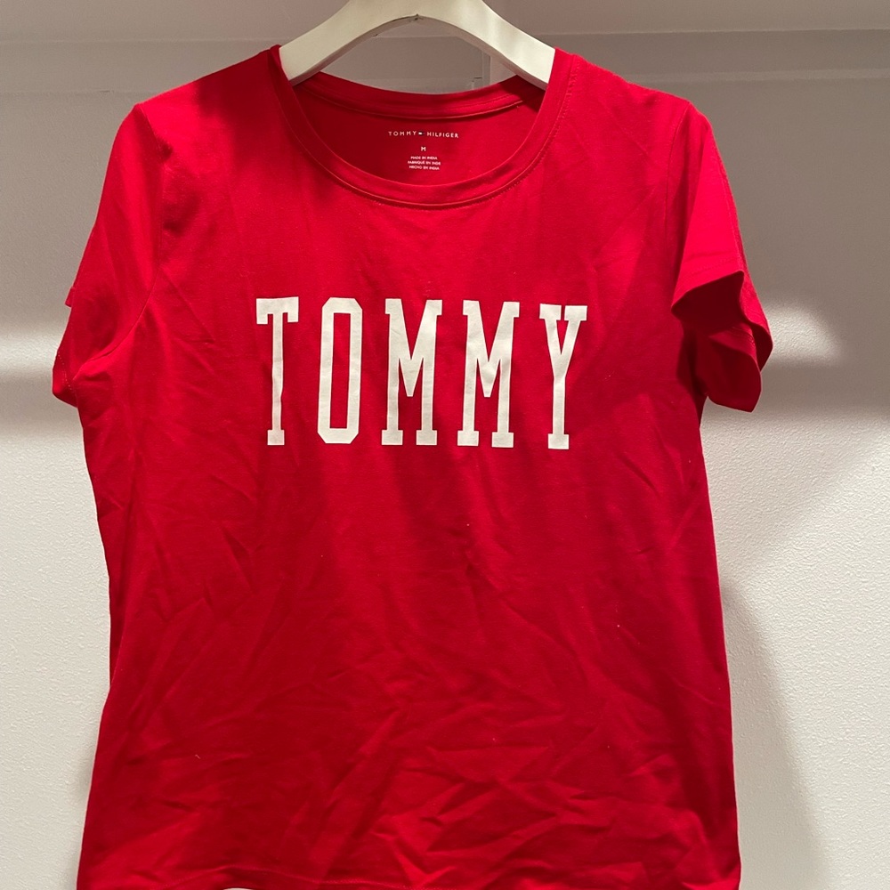 Tommy Hilfiger | Medium Red T shirt